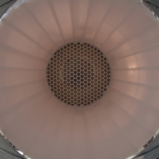 La collaboration XENON a montré qu’elle pouvait détecter les neutrinos solaires dans son détecteur cylindrique